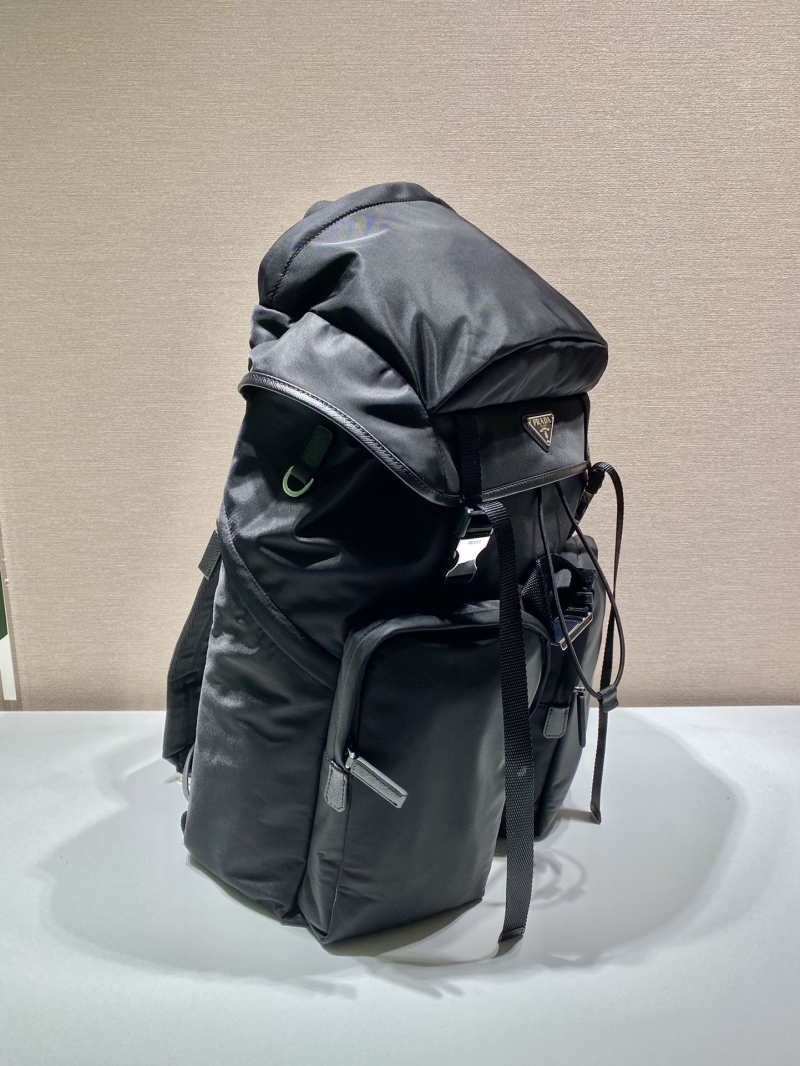 Pra*a backpacks